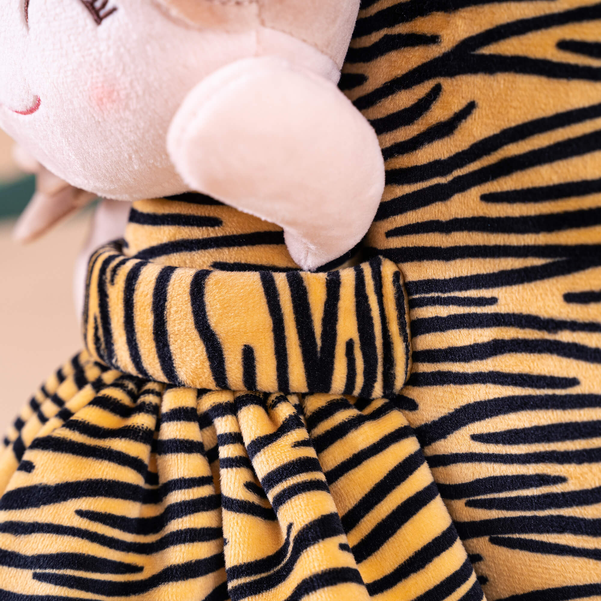 Gloveleya 9-inch Personalized Plush Curly Animal Dolls Backpack Tiger